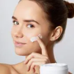 A 5 pasos para tener una piel perfecta: el mejor régimen de cuidado facial