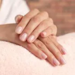 ¡Fuera Gel! ¿Cómo reparar las uñas dañadas después de la manicura con esmalte de gel