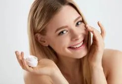 ¿Cuál es la mejor crema para las ojeras? Echa un vistazo a los ingredientes que hacen maravillas